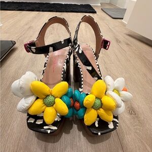Betsey Johnson Floral Statement Heels – New